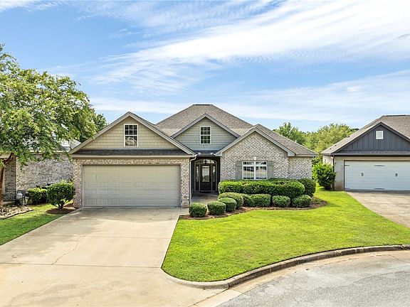 2nd image of 1325 Tulip Ct