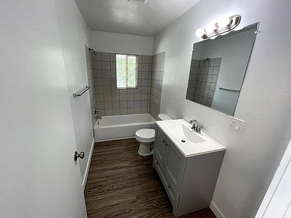 5th image of 351 S Concord St #359