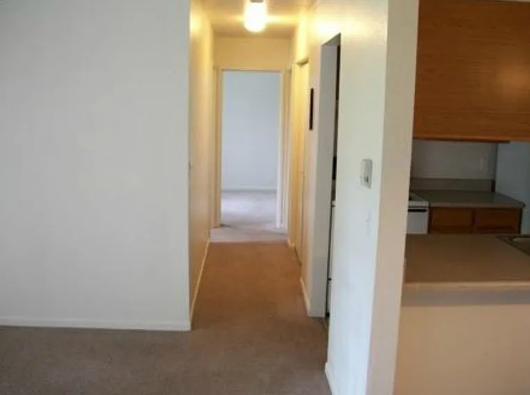 702 E Bellevue St #702 — Photo 8