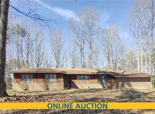 19126 Carys Bridge Rd, Capron, VA 23829