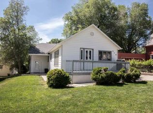 514 N 11th St, Bismarck, ND 58501