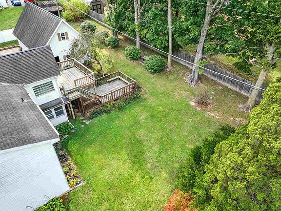 4th image of 129 N Dorsett Dr