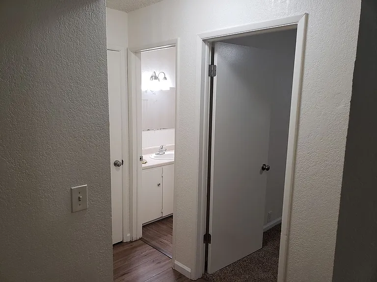 1555 Olive Ave — Photo 6
