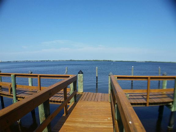 Riverview from Pier2