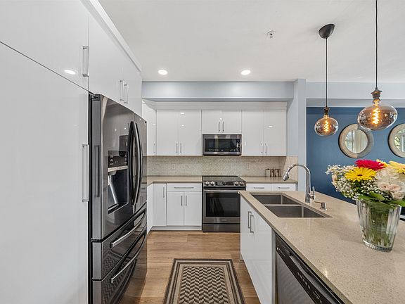 2nd image of 11282 Cottonwood Dr #2