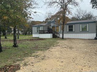 208 Encino Verde, Adkins, TX 78101