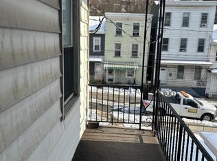 416 E Market St #2, Pottsville, PA 17901