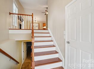 210 S River Glen Dr, Morganton, NC 28655