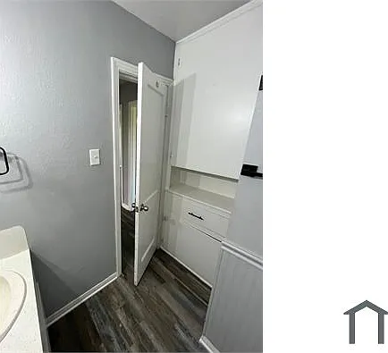 917 Stetson Ave — Photo 9
