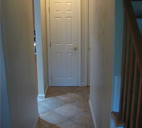 2nd image of 25 Newtown Ln