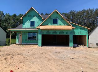 12573 Riverton Rd, Grand Haven, MI 49417