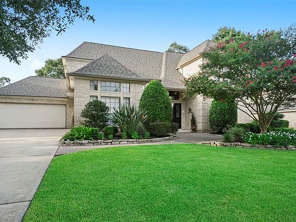 2nd image of 8115 Rebawood Dr