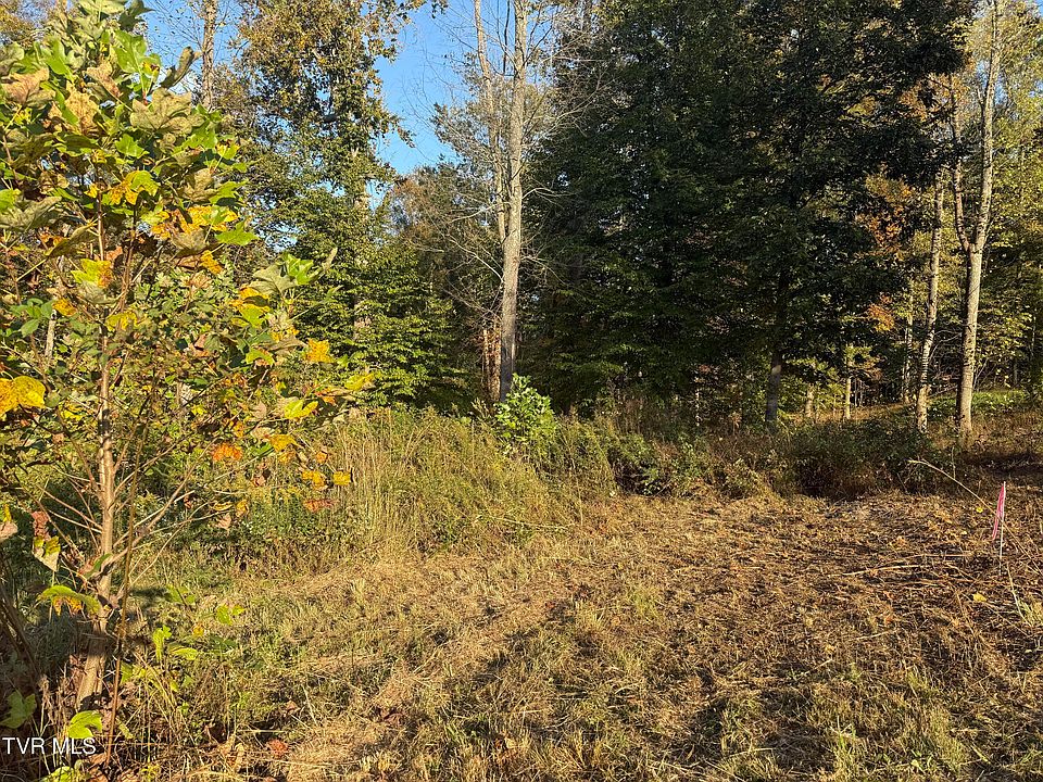 2nd image of Smith Hollow Rd