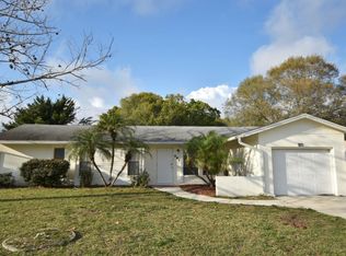 821 Cypress Wood Ln, Sarasota, FL 34243