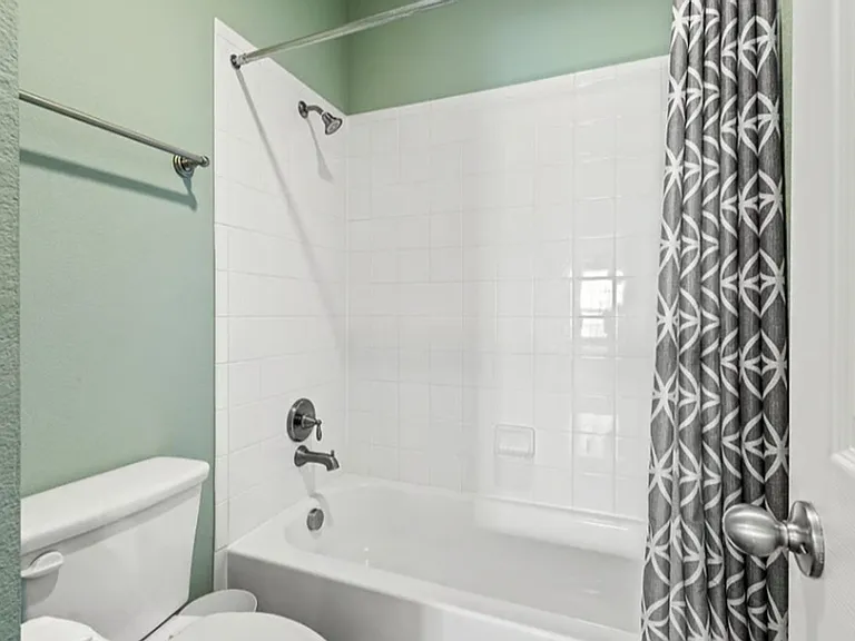 1036 Edgefield Ln — Photo 28