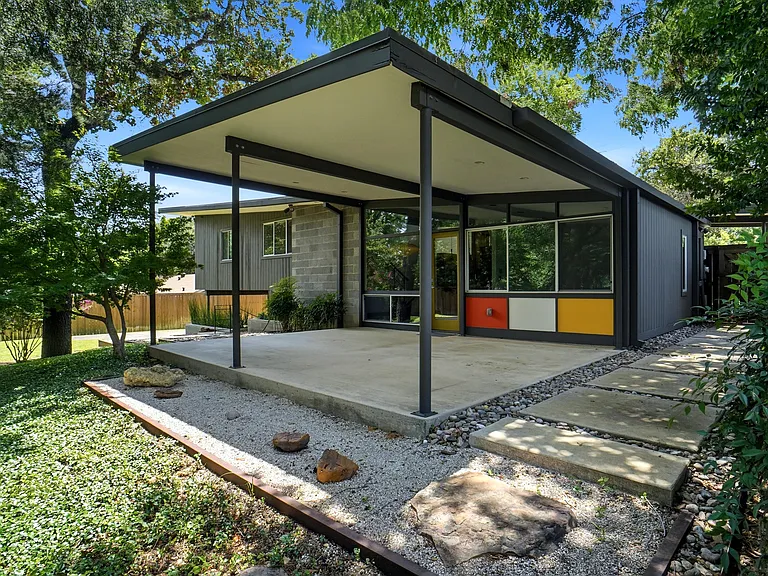 1403 Kendolph Dr — Photo 26