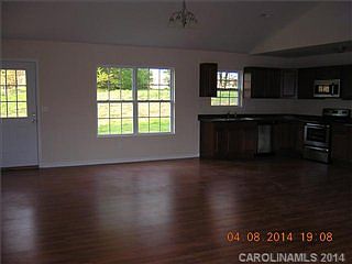 4th image of 3893 Graywood Dr