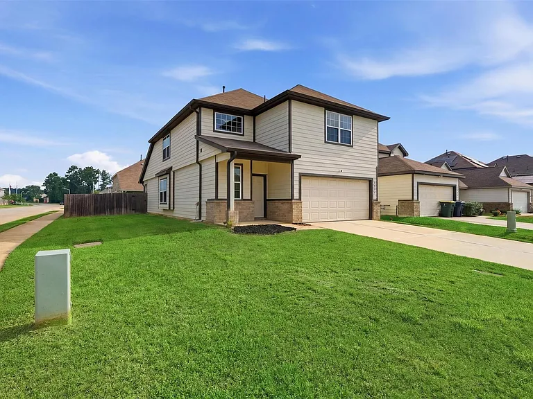 3503 Cannon Dr — Photo 2