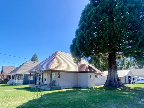 561 N Quincy Ave, McCloud, CA 96057