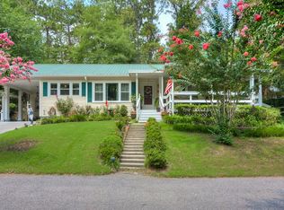 907 Valley Rd, Aiken, SC 29801