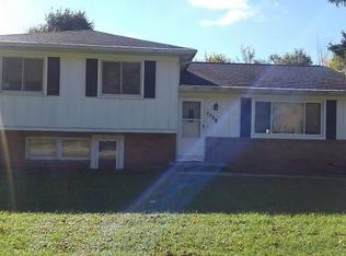1528 Linden St, East Lansing, MI 48823