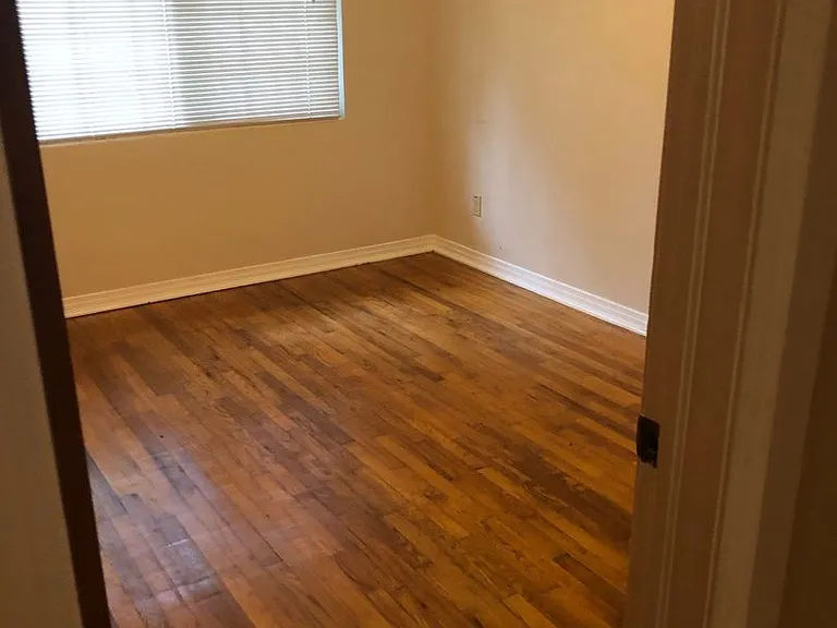 518 E Jennings St — Photo 12