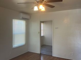 406 E 55th St, Long Beach, CA 90805
