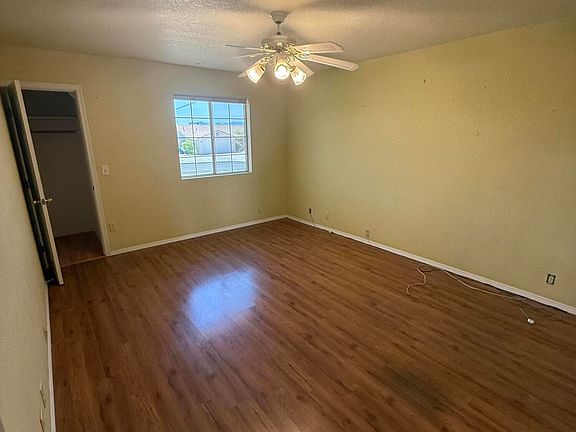 4th image of 2881 Palo Verde Blvd S