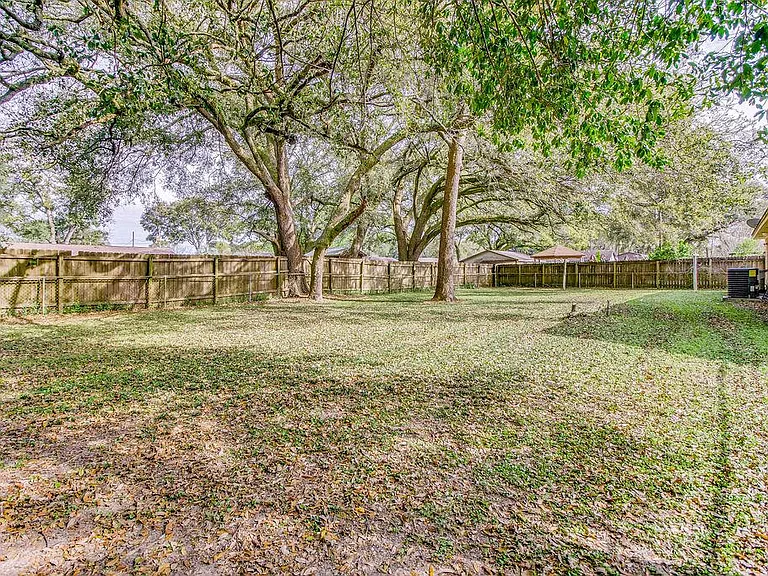 2172 Atwood Dr — Photo 28