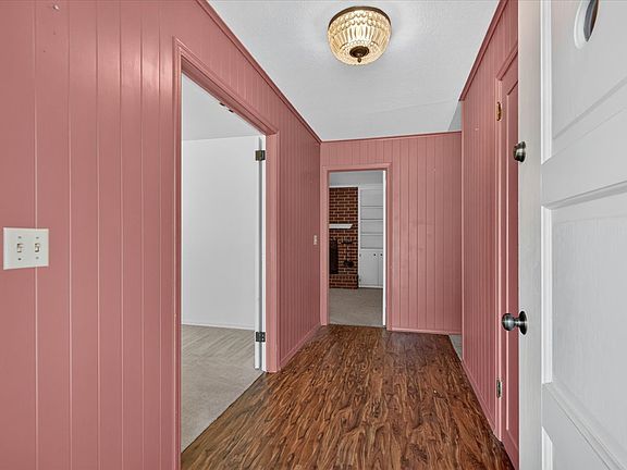 5th image of 1312 Melmart Dr