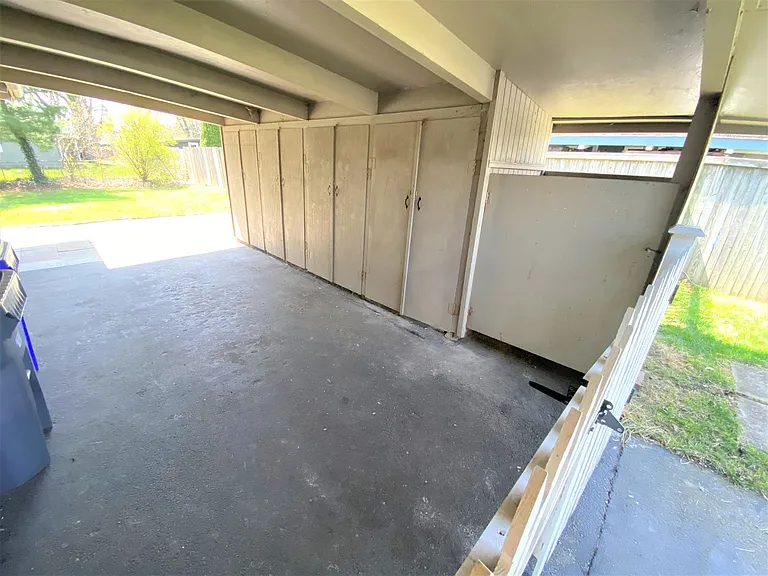 2443 Edgevale Rd — Photo 28