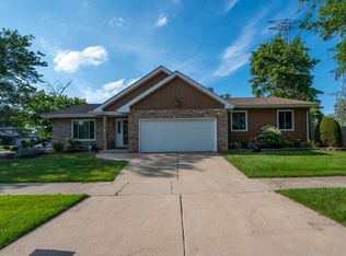 1960 185th St, Lansing, IL 60438