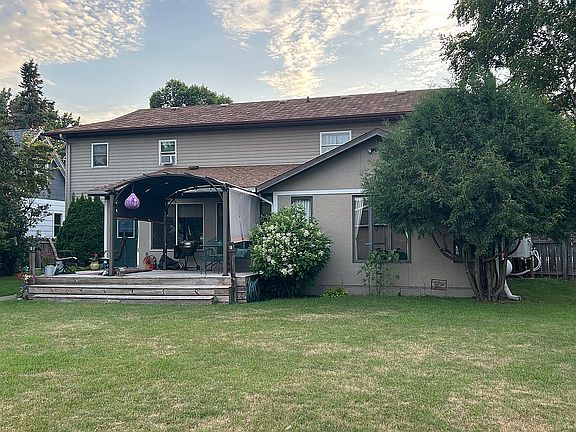 5th image of 1003 6th Ave