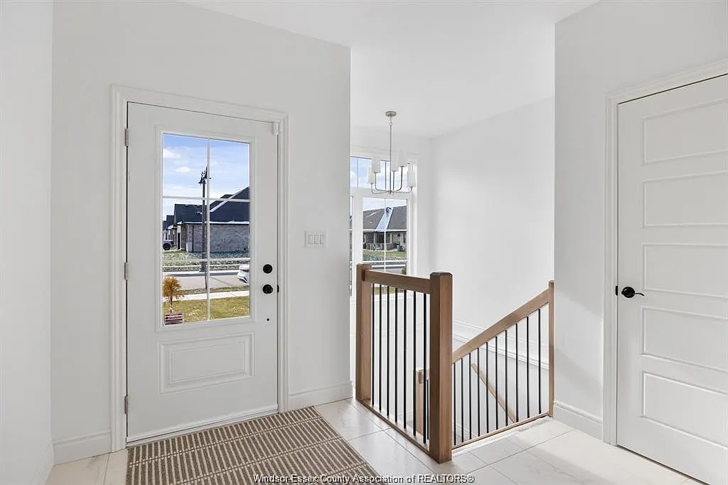 2 bed, $2,800 — Photo 3