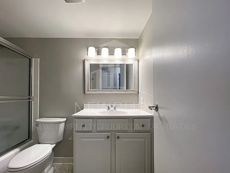 530 N Main Street - The Townhouse. — Photo 126