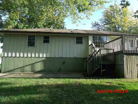 2nd image of 1402 E 16th Street Pl