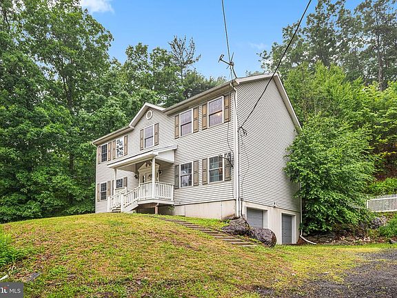 2nd image of 313 Lower Lakeview Dr