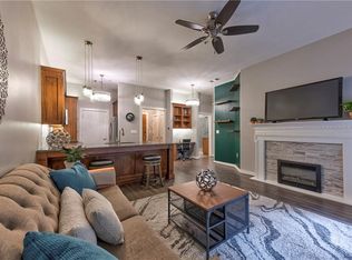 870 Inman Village Pkwy NE APT 206, Atlanta, GA 30307