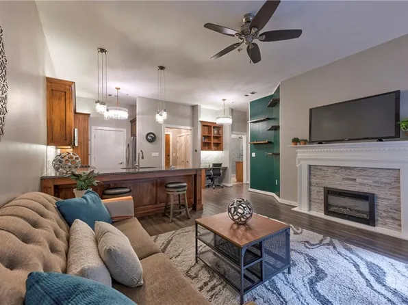 870 Inman Village Pkwy NE #206, Atlanta, GA 30309