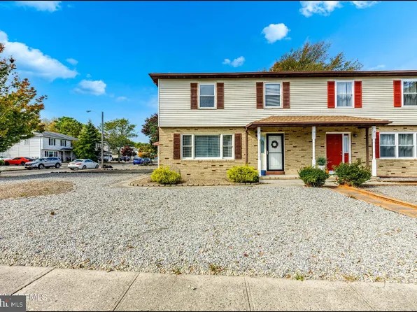 34 Denville St, Barnegat, NJ 08005