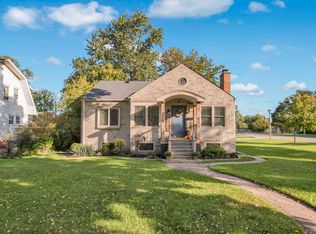 279 E Grantley Ave, Elmhurst, IL 60126