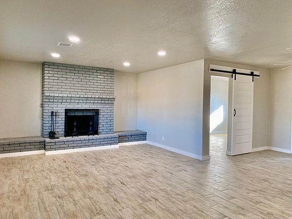 5th image of 2608 Fir St