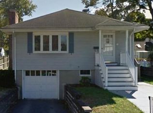 22 Jersey St, Dedham, MA 02026
