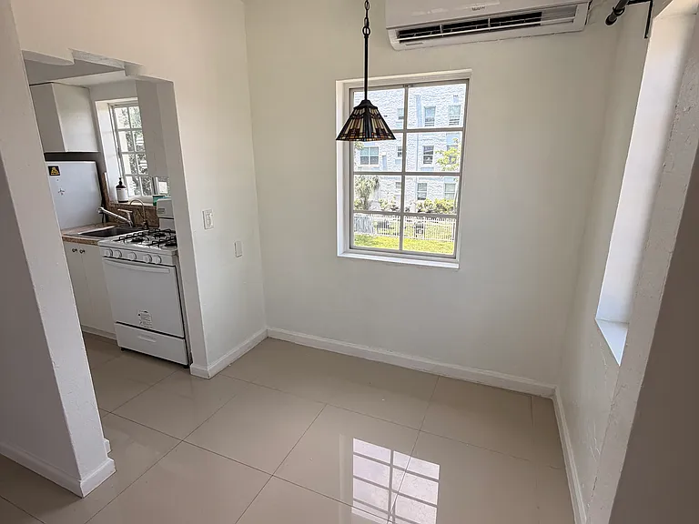 7124 Bay Dr #7 — Photo 17