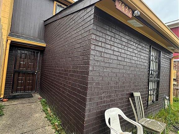 2nd image of 7832 Sail St