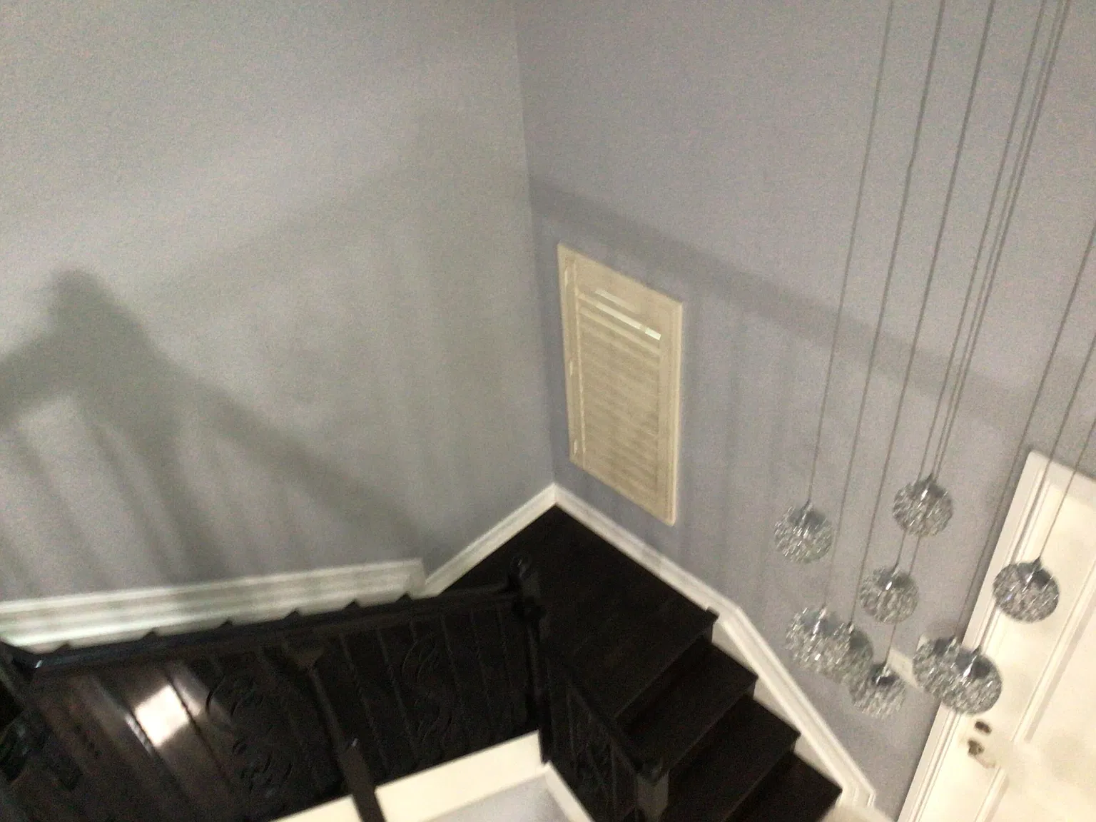 3 bed, 3.5 bath, 2078 sqft, $3,950 — Photo 3