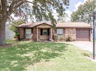 1312 Orange Ave, Nederland, TX 77627