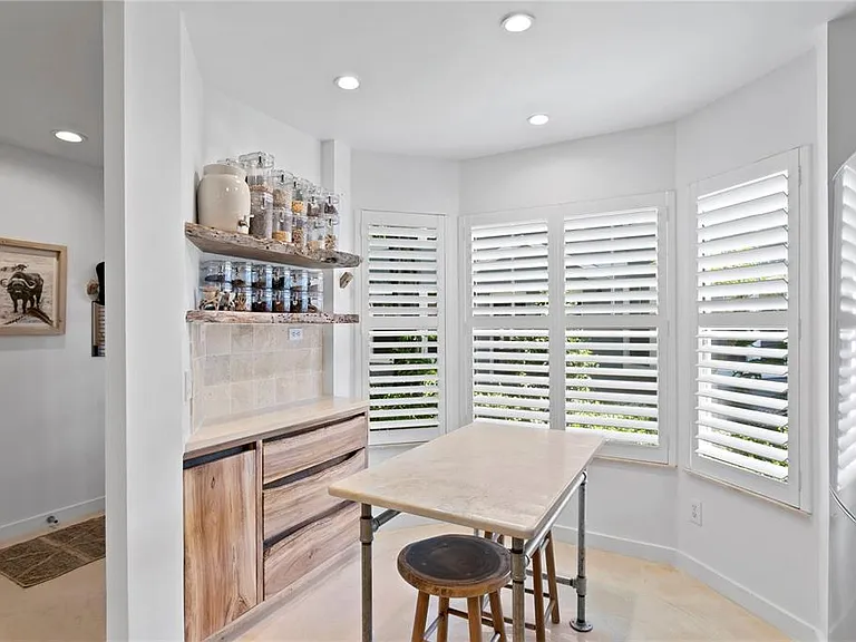 315 S Edison Ave #12 — Photo 32