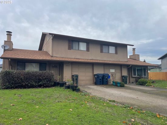 2846 El Toro Ct, Springfield, OR 97477