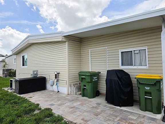 5th image of 3227 BAYBERRY TERRACE